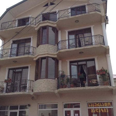 Hotel Chaika Kobuleti Ngoại thất bức ảnh