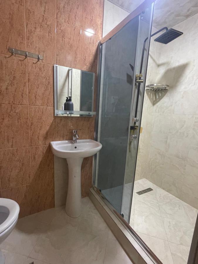 Hotel Chaika Kobuleti Ngoại thất bức ảnh