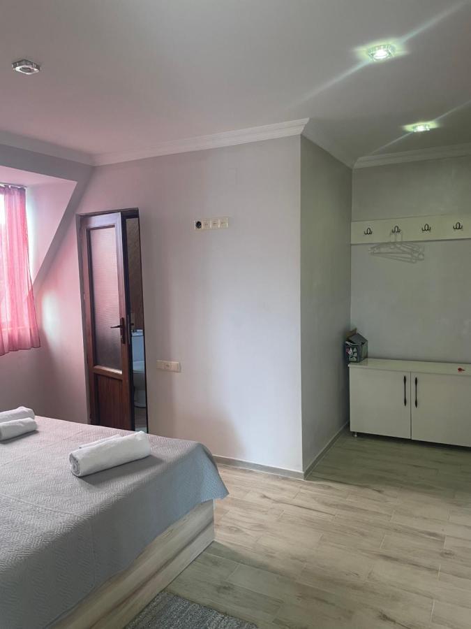 Hotel Chaika Kobuleti Ngoại thất bức ảnh