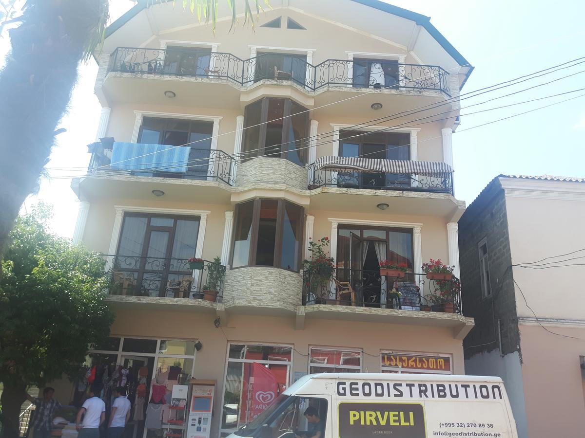 Hotel Chaika Kobuleti Ngoại thất bức ảnh