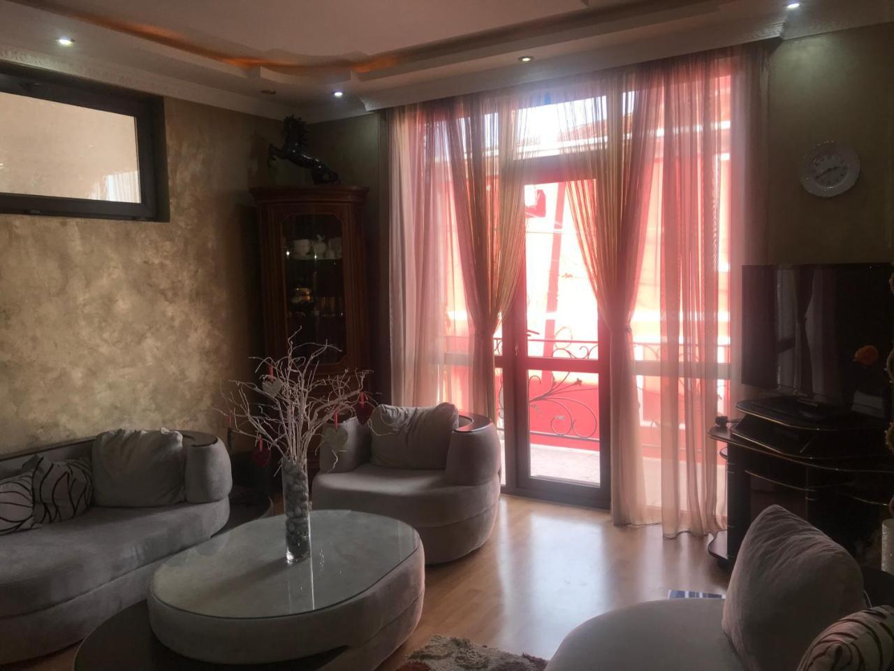Hotel Chaika Kobuleti Ngoại thất bức ảnh