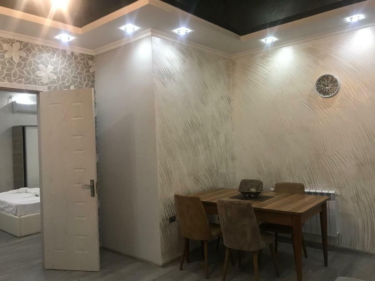 Hotel Chaika Kobuleti Ngoại thất bức ảnh