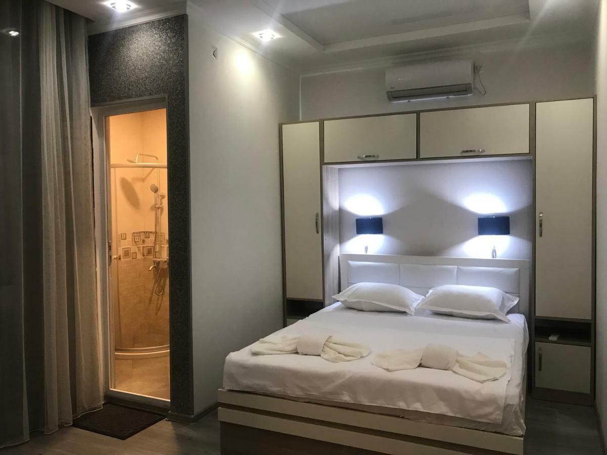 Hotel Chaika Kobuleti Ngoại thất bức ảnh