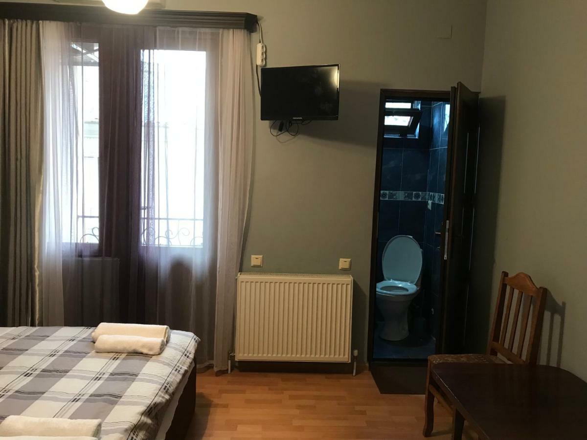 Hotel Chaika Kobuleti Ngoại thất bức ảnh