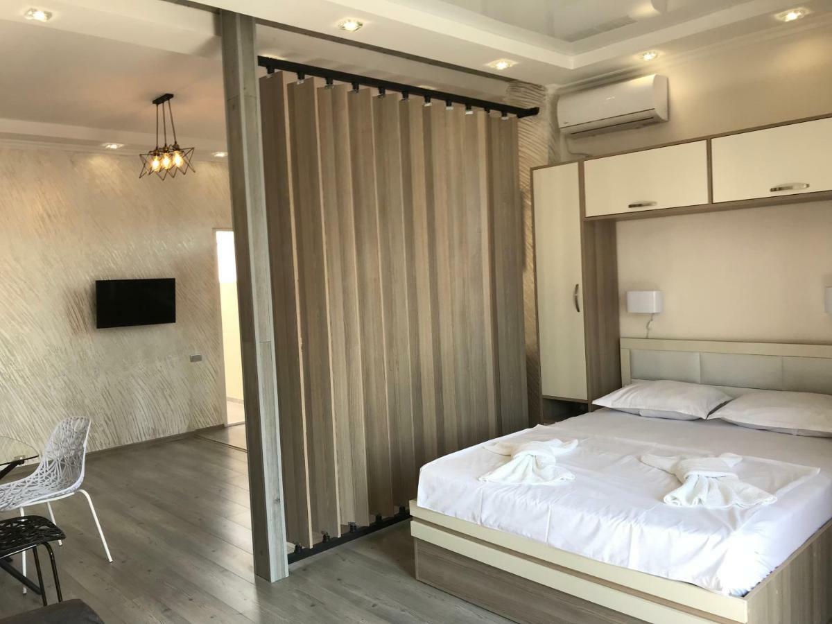 Hotel Chaika Kobuleti Ngoại thất bức ảnh